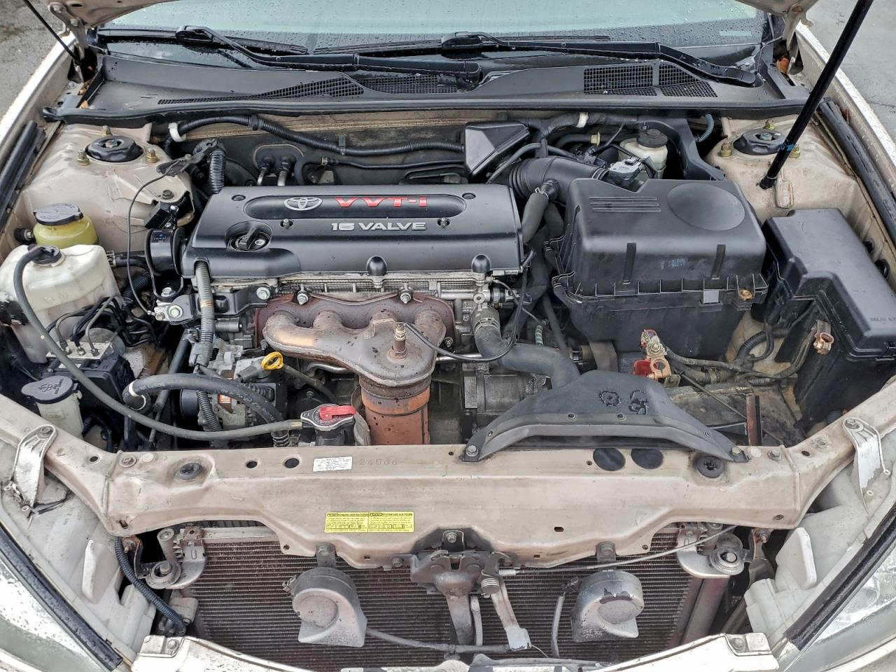 2005 TOYOTA CAMRY LE photo 11
