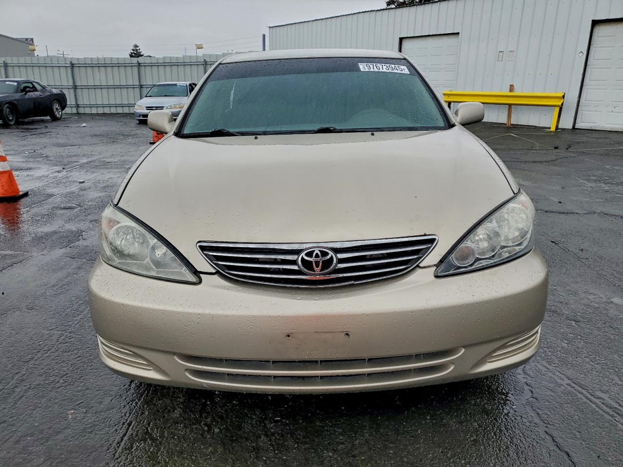 2005 TOYOTA CAMRY LE photo 5