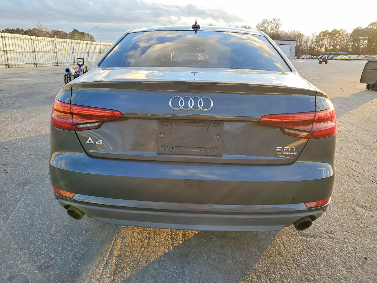 2017 AUDI A4 PREMIUM photo 11