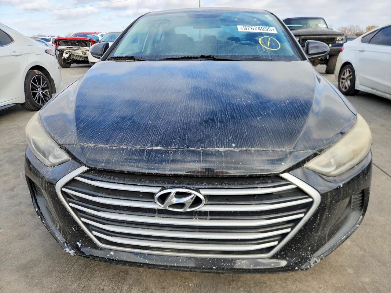2017 HYUNDAI ELANTRA SE photo 5