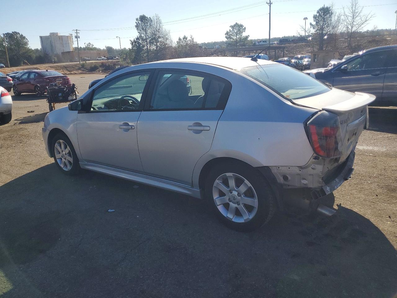 2011 NISSAN SENTRA 2.0 photo 2