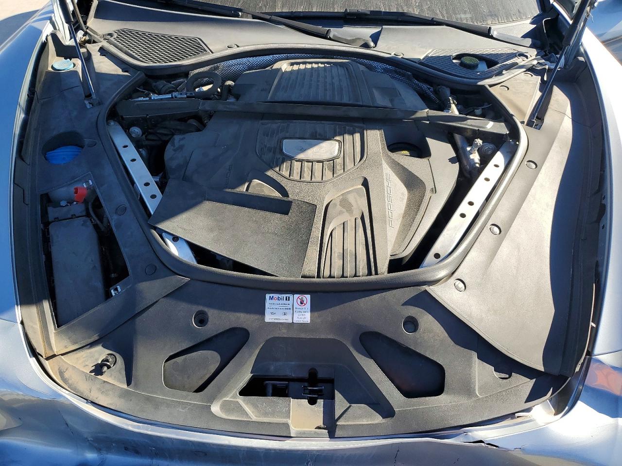2018 PORSCHE PANAMERA 4 photo 11