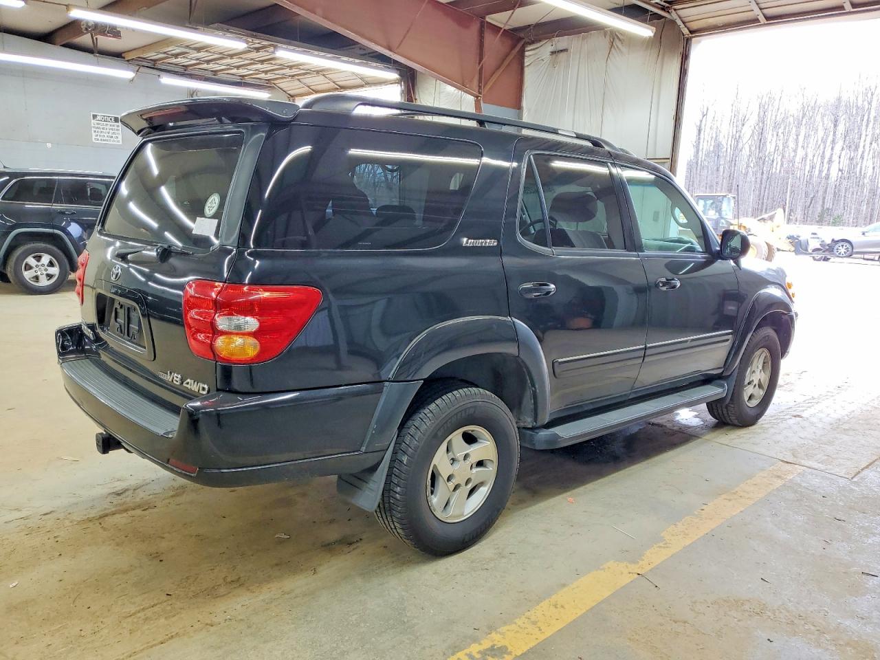 2001 TOYOTA SEQUOIA LIMITED photo 3