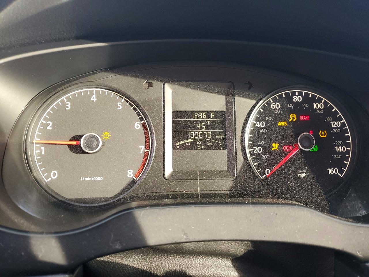 2012 VOLKSWAGEN JETTA BASE photo 9
