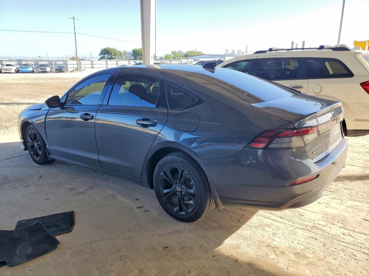 2025 HONDA ACCORD SE photo 3