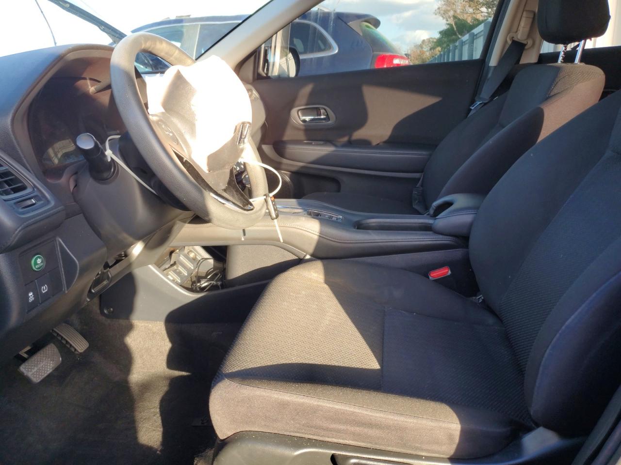 2016 HONDA HR-V LX photo 7