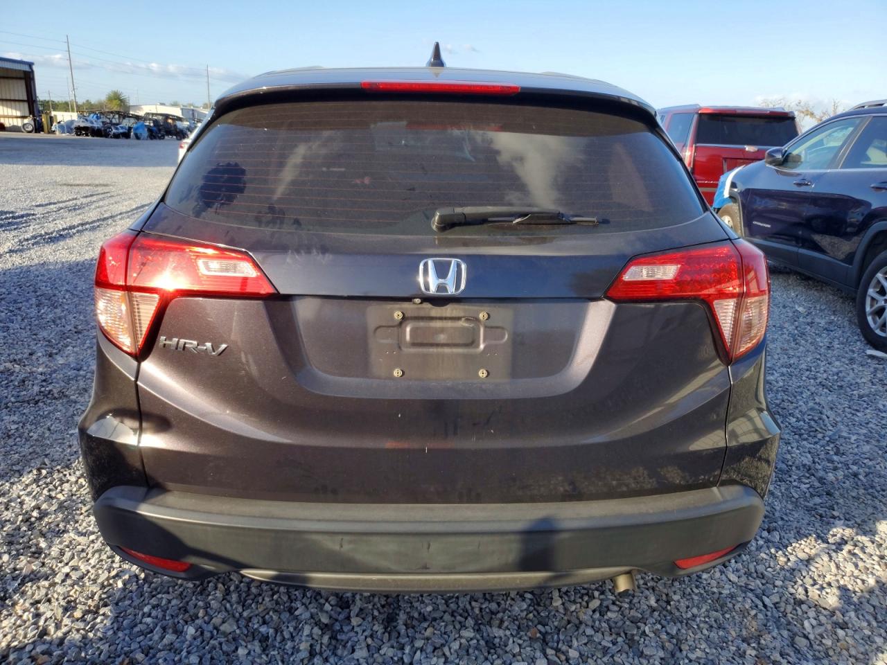 2016 HONDA HR-V LX photo 6