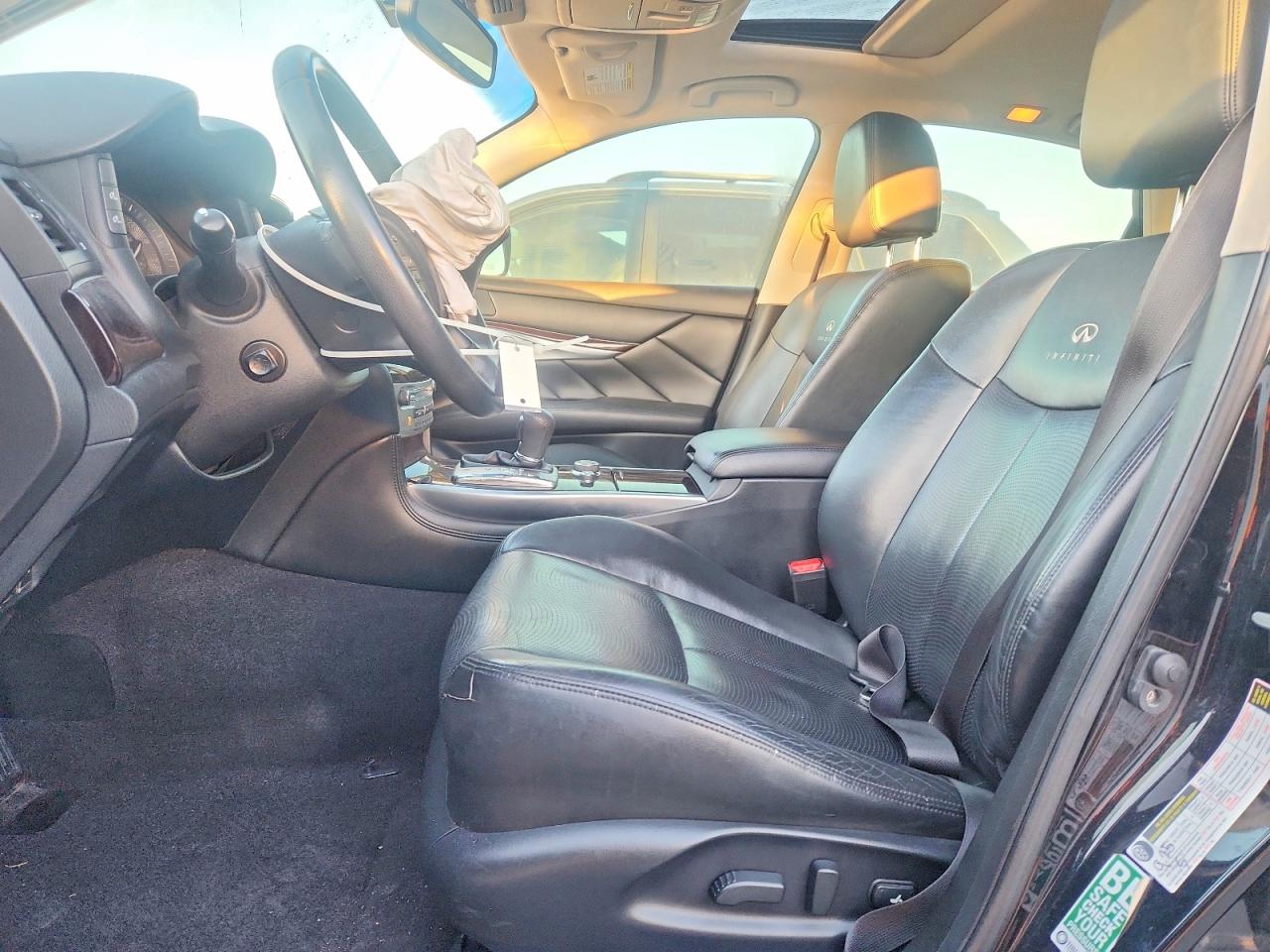 2013 INFINITI M37 photo 13