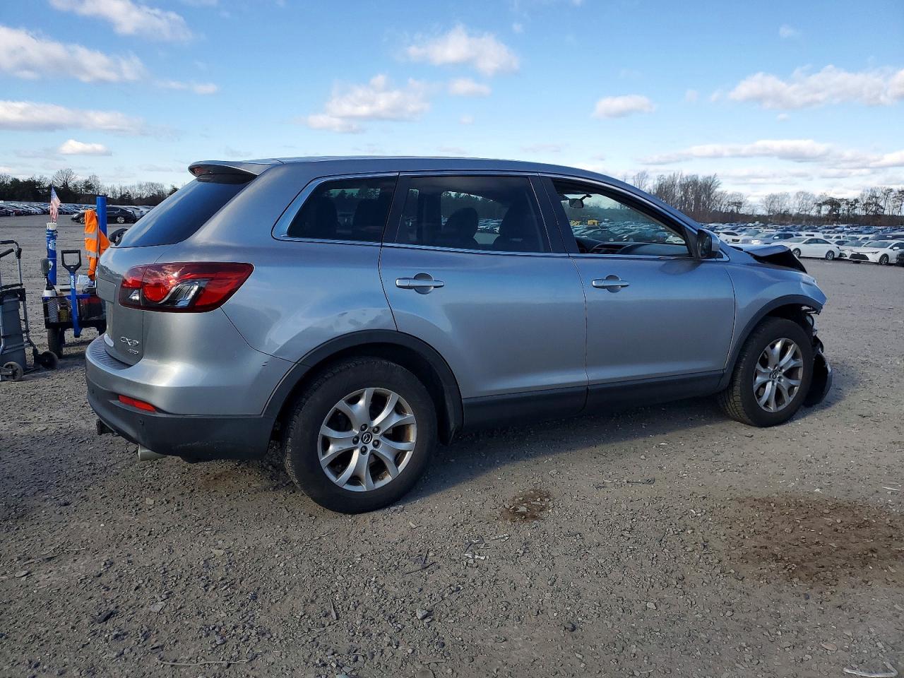 2015 MAZDA CX-9 TOURING photo 3