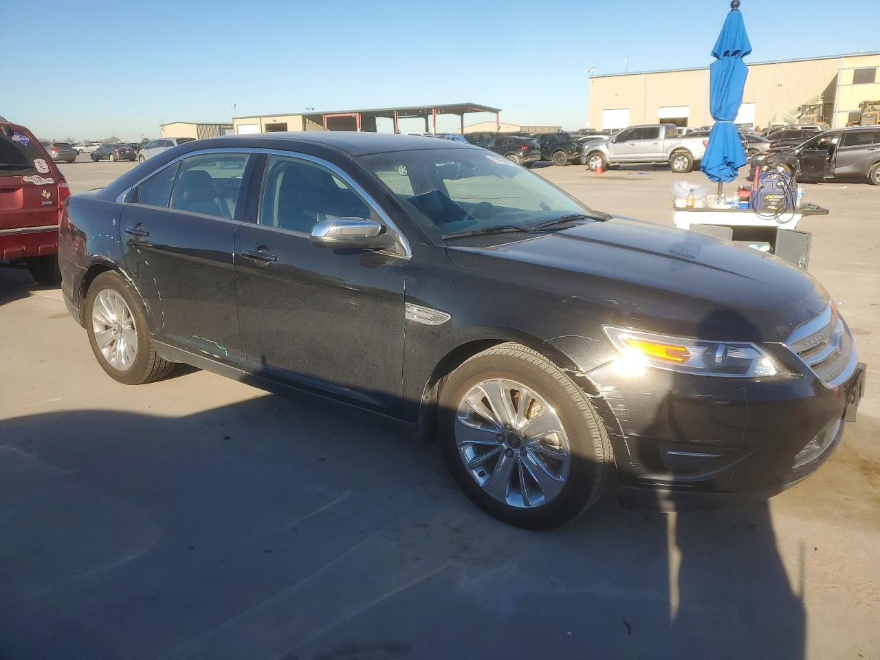 2011 FORD TAURUS LIMITED photo 4