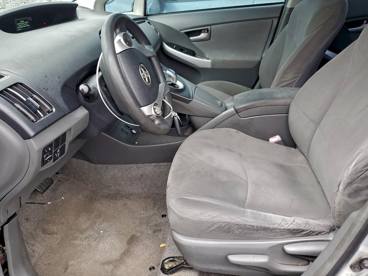 2010 TOYOTA PRIUS photo 7