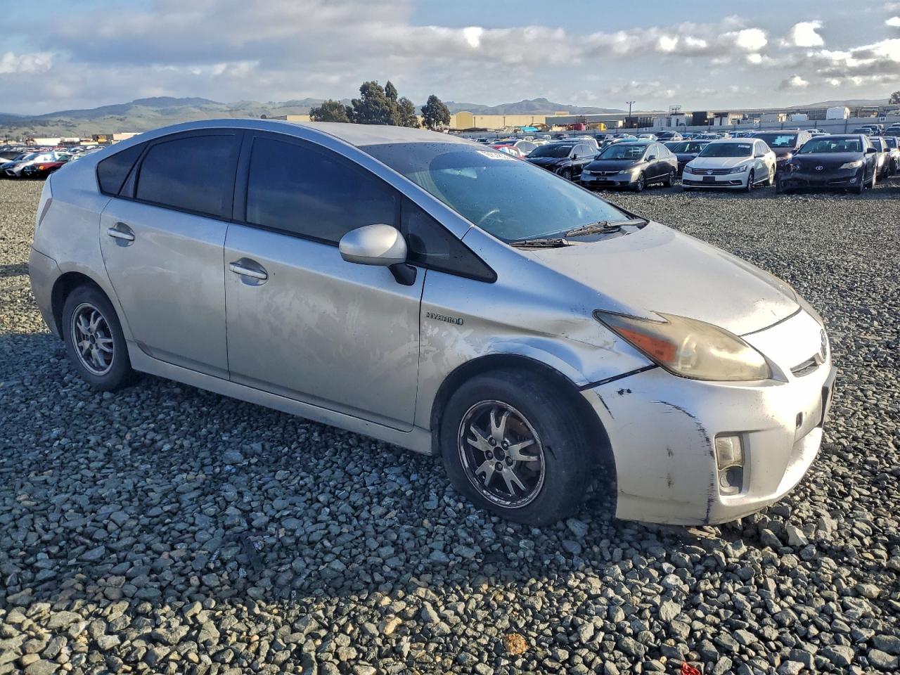 2010 TOYOTA PRIUS photo 4