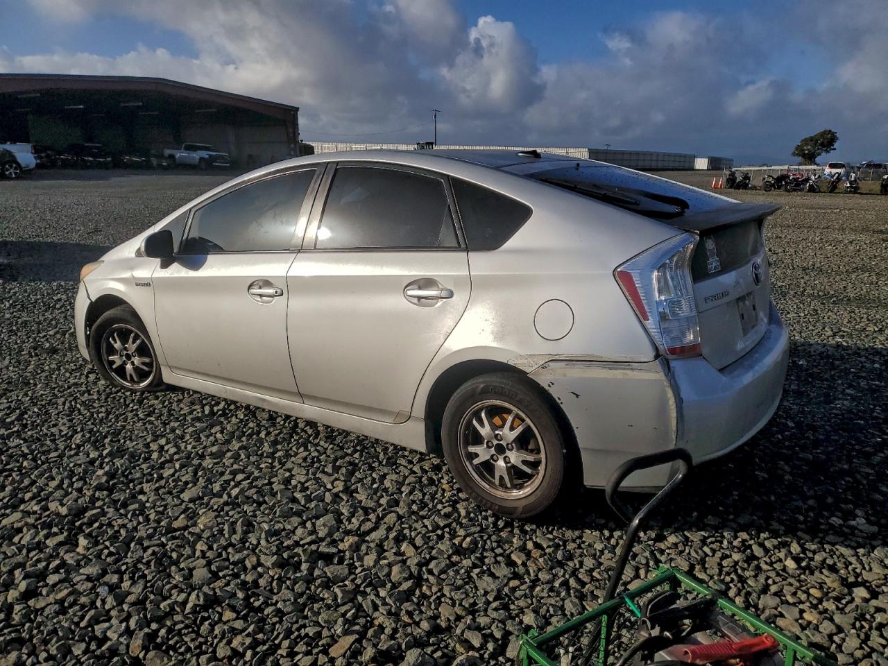 2010 TOYOTA PRIUS photo 2