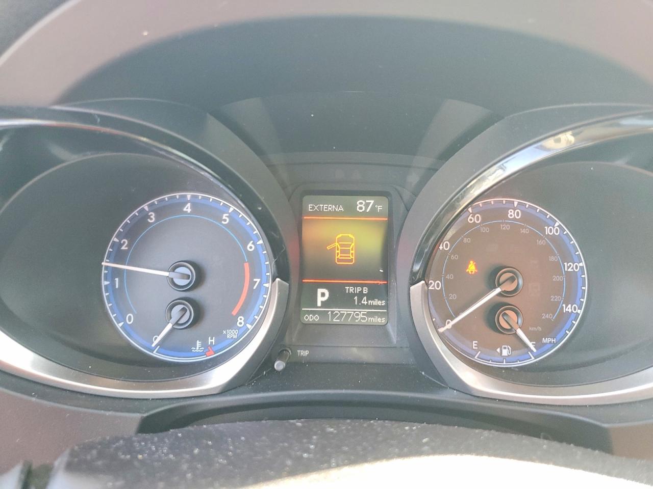 2016 TOYOTA COROLLA S photo 17