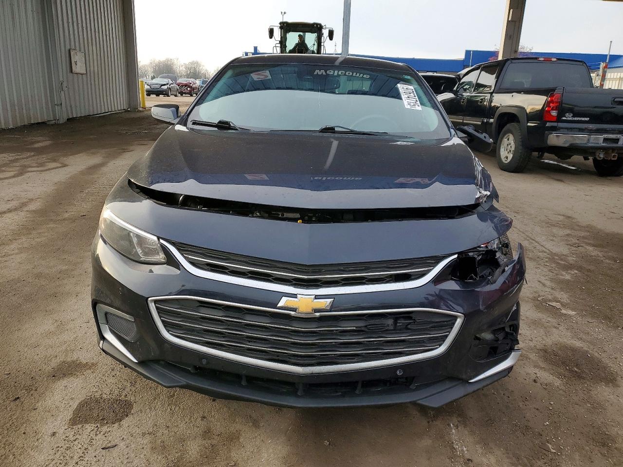 2017 CHEVROLET MALIBU LT photo 5