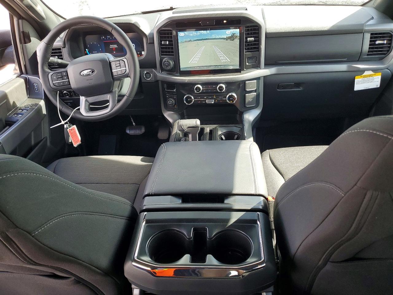 2025 FORD F150 XLT photo 15