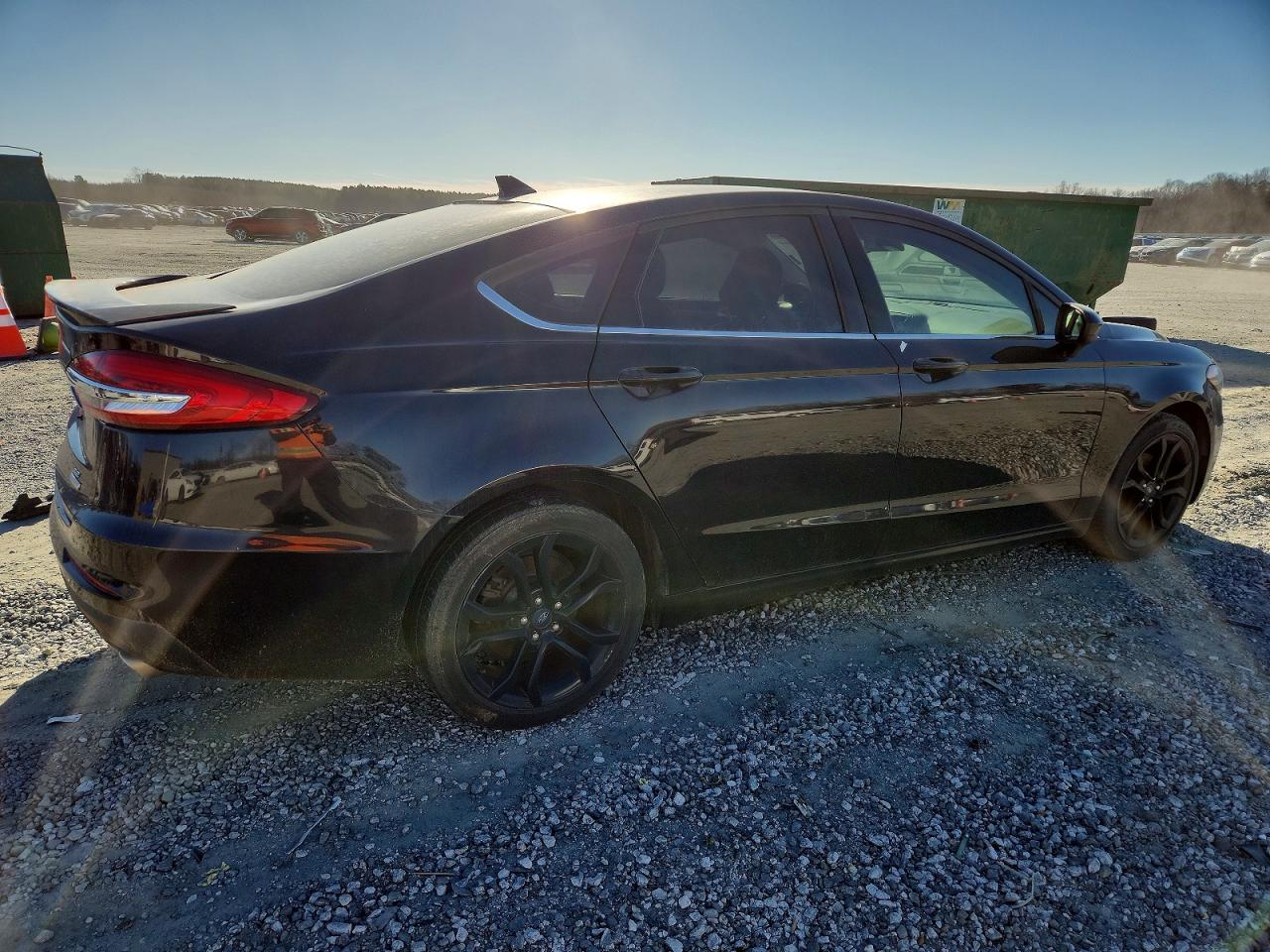 2020 FORD FUSION SE photo 3