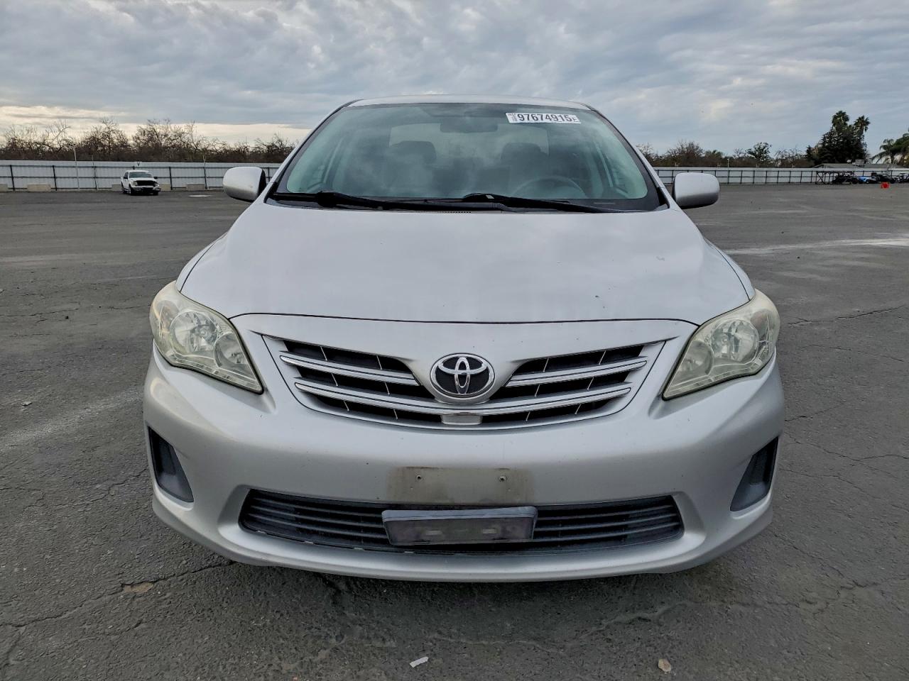 2013 TOYOTA COROLLA BASE photo 5
