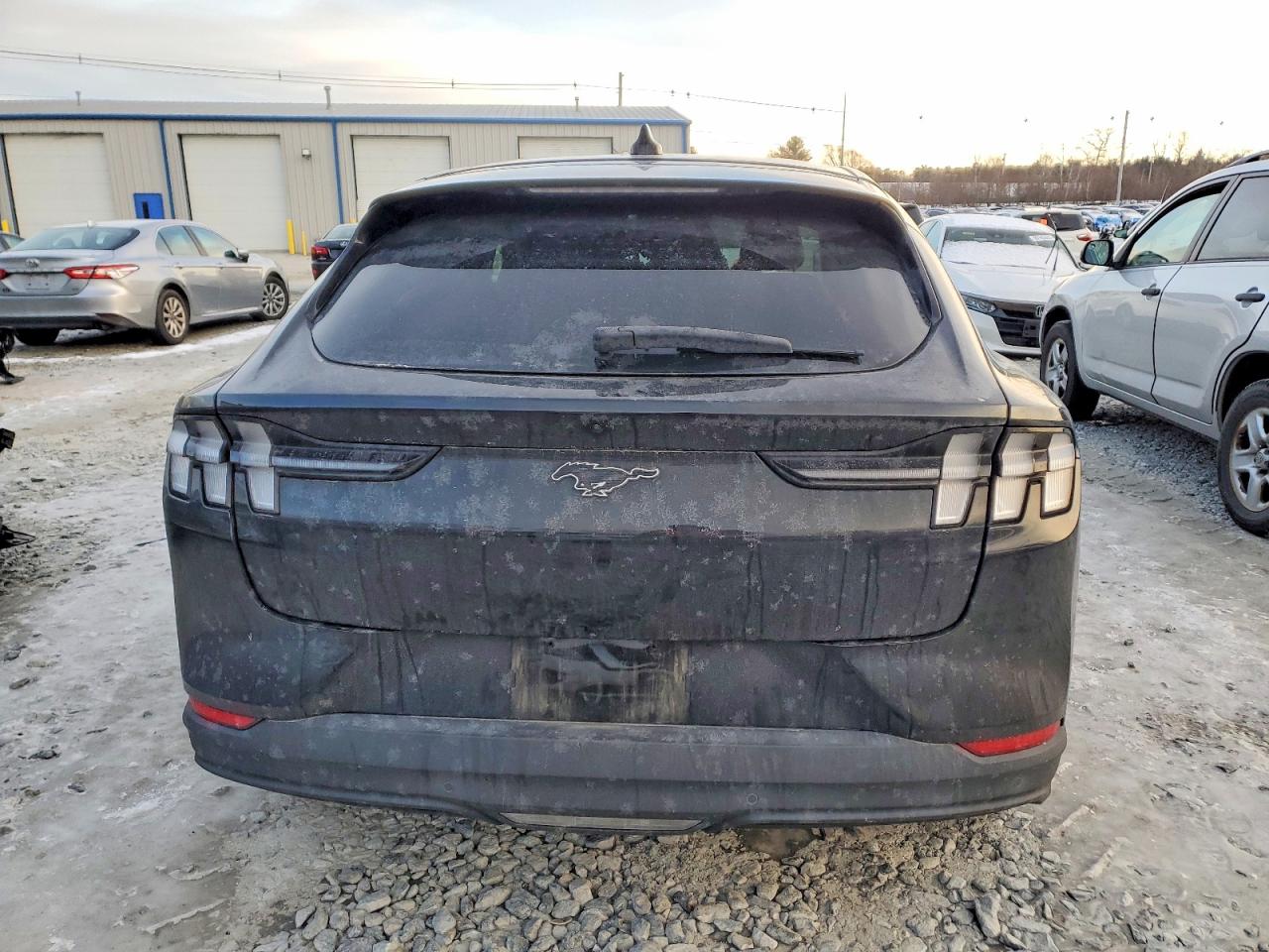 2021 FORD MUSTANG MACH-E SELECT photo 6