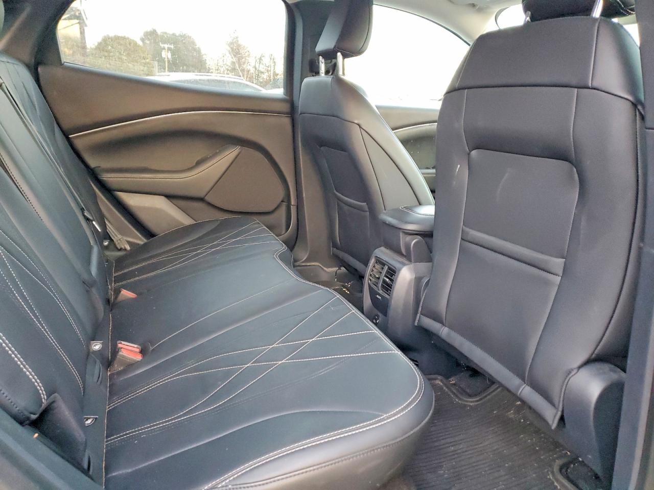 2021 FORD MUSTANG MACH-E SELECT photo 11