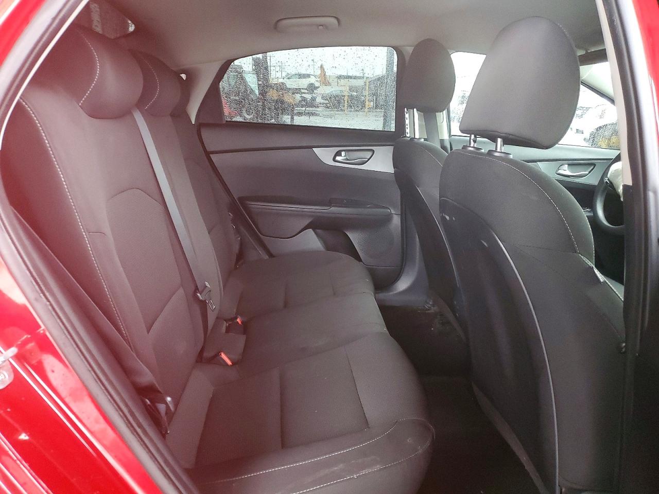 2021 KIA FORTE FE photo 10