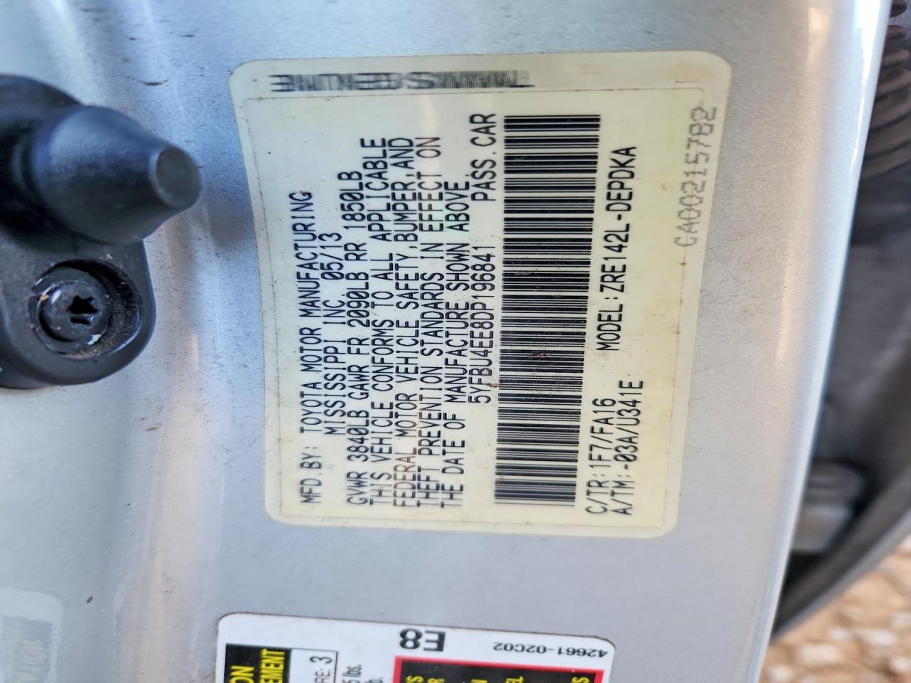 2013 TOYOTA COROLLA BASE photo 12
