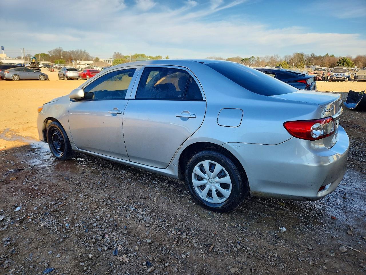 2013 TOYOTA COROLLA BASE photo 2