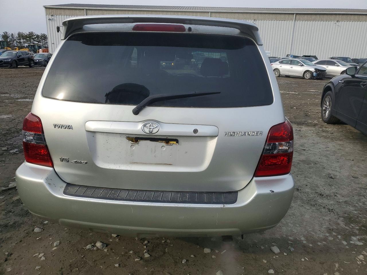 2007 TOYOTA HIGHLANDER SPORT photo 6