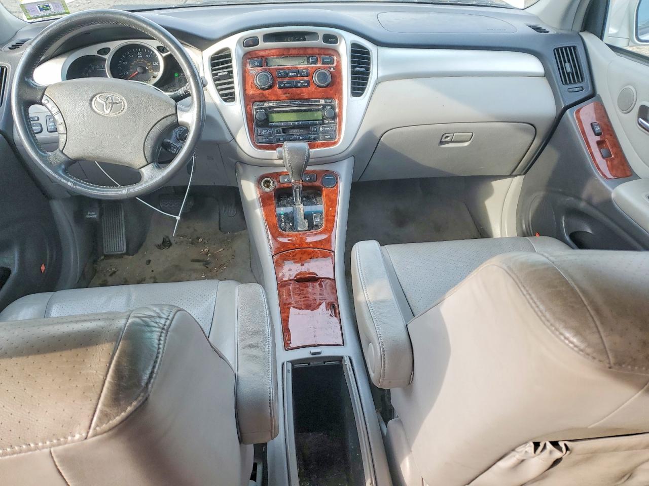 2007 TOYOTA HIGHLANDER SPORT photo 8