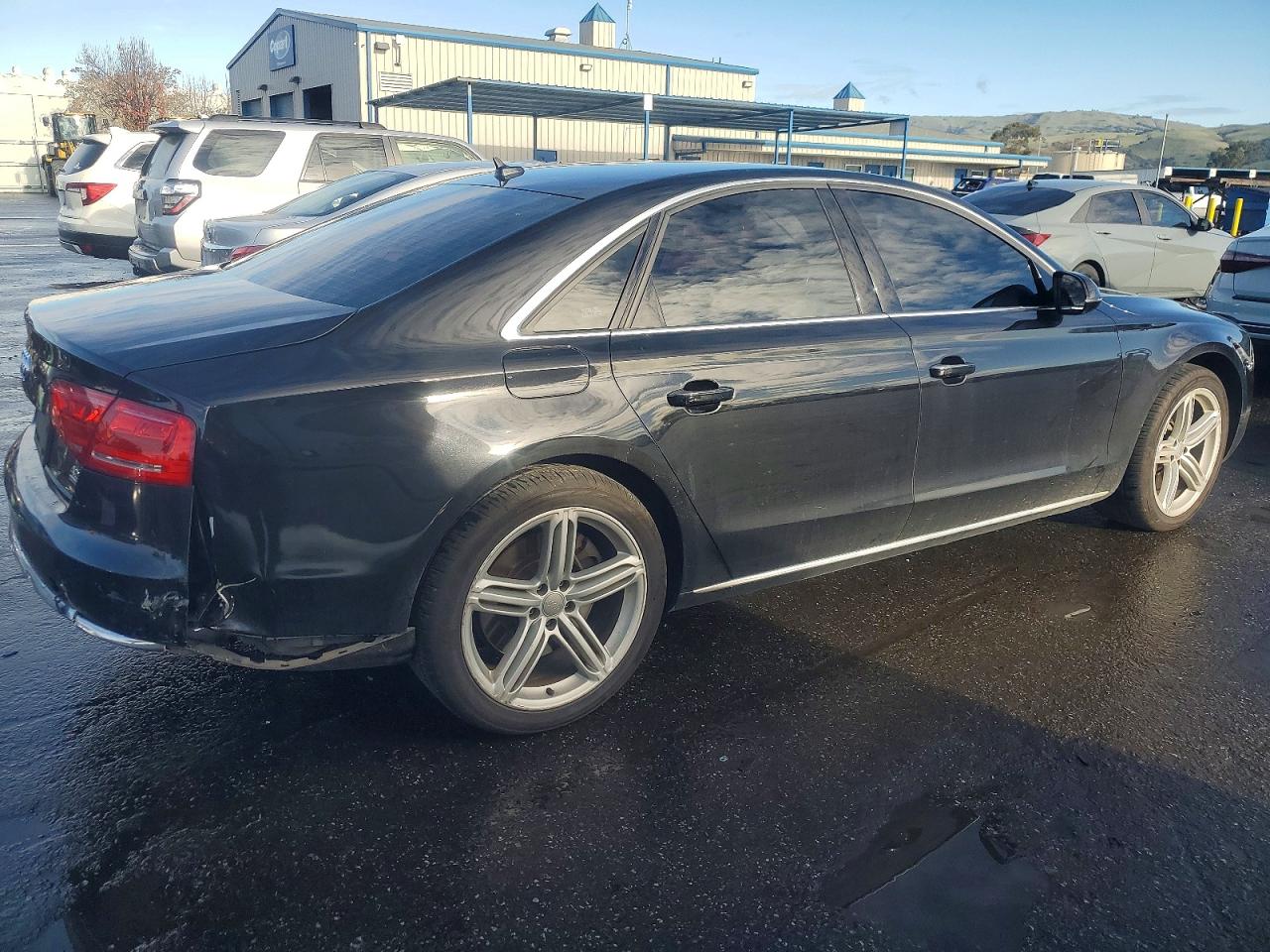 2011 AUDI A8 QUATTRO photo 3
