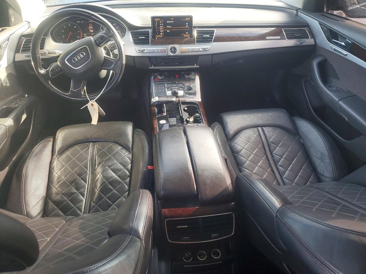 2011 AUDI A8 QUATTRO photo 8