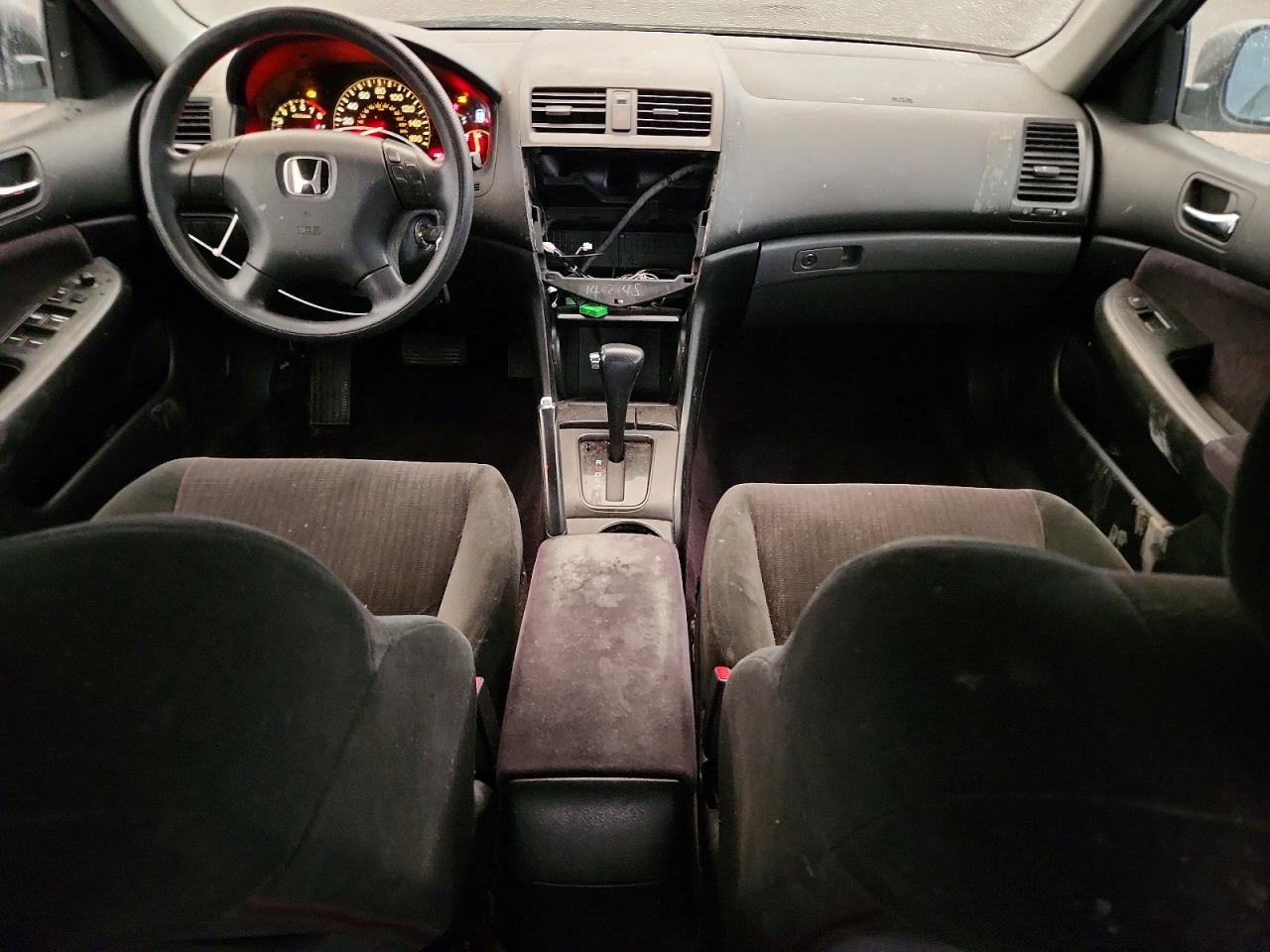 2004 HONDA ACCORD LX photo 8