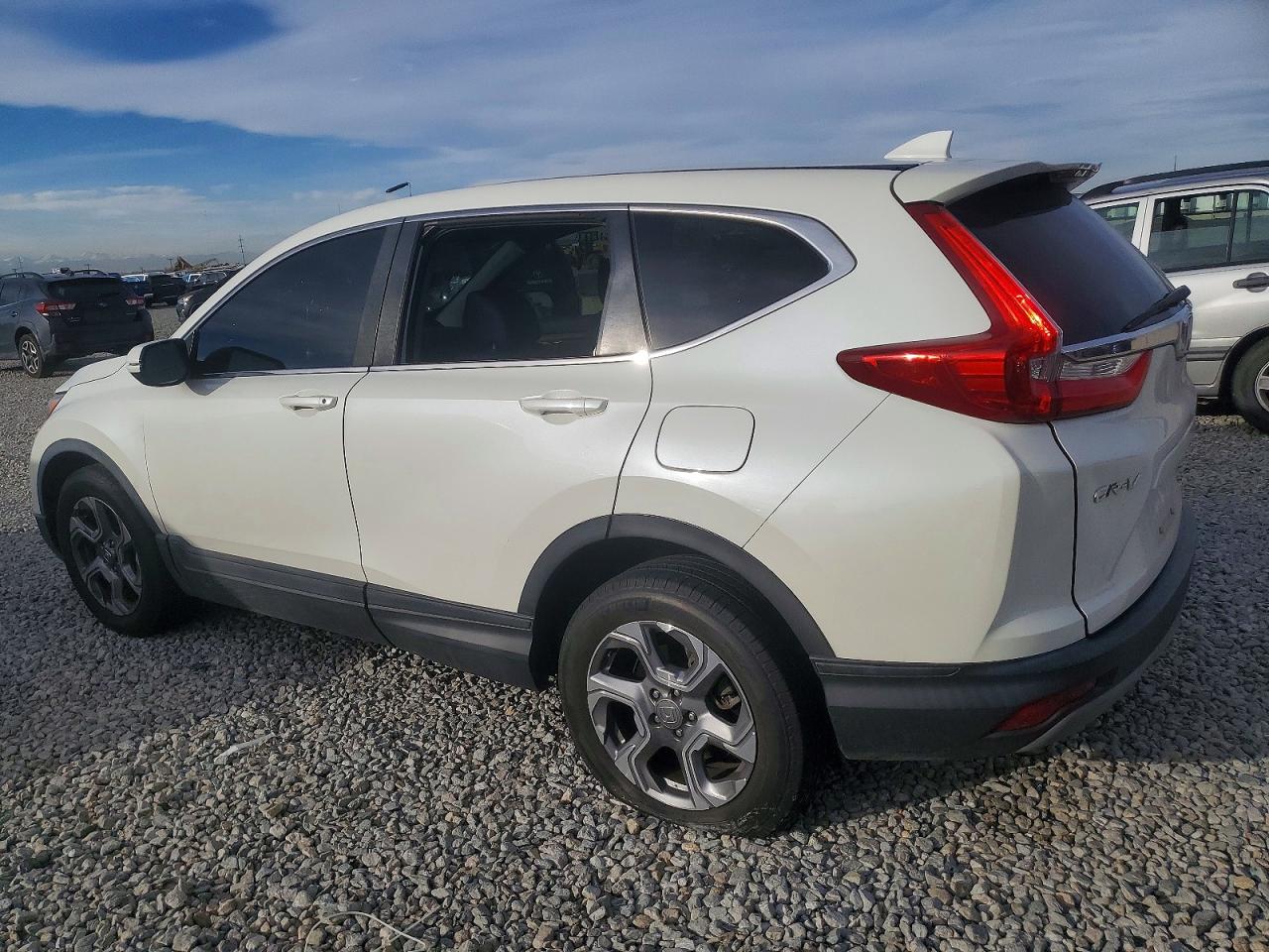 2018 HONDA CR-V EXL photo 2