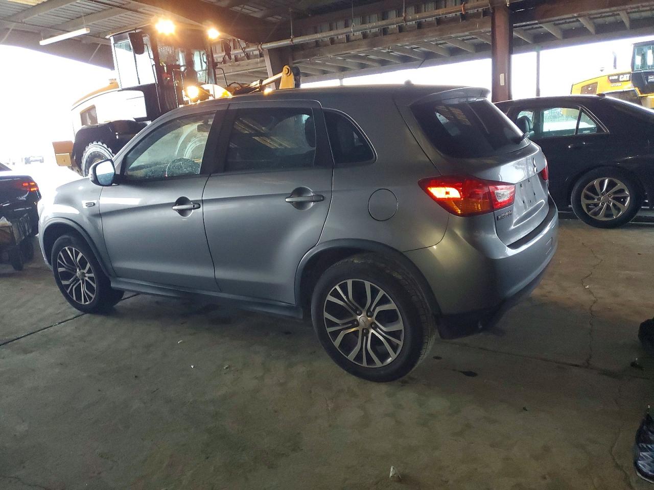 2016 MITSUBISHI OUTLANDER SPORT ES photo 2