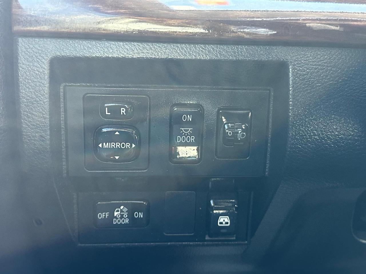 2014 TOYOTA TUNDRA CREWMAX LIMITED photo 14
