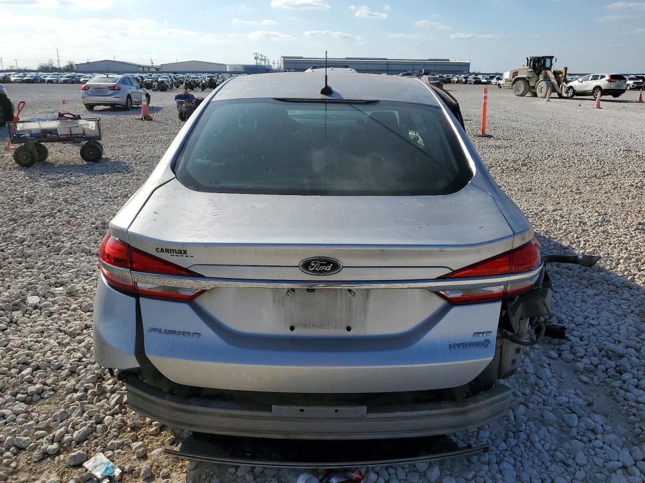 2017 FORD FUSION SE HYBRID photo 6