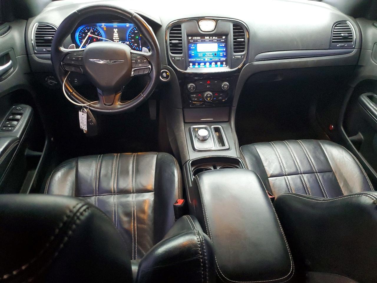 2016 CHRYSLER 300 S photo 8