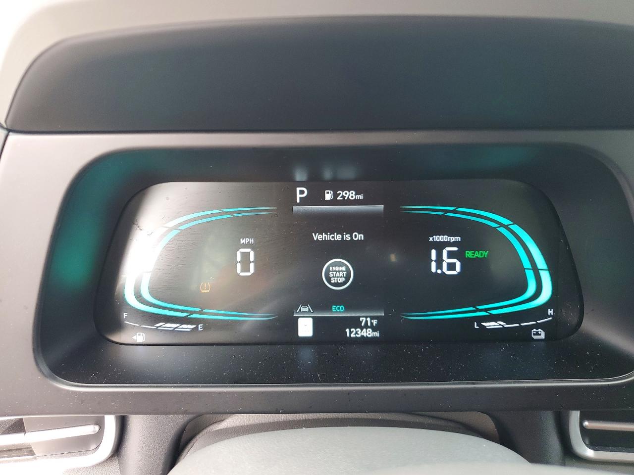 2025 HYUNDAI ELANTRA BLUE photo 9