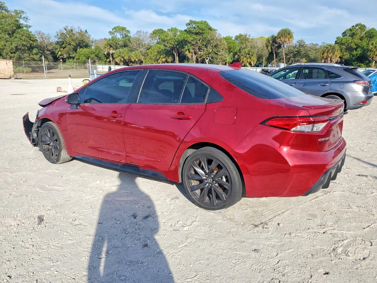 2023 TOYOTA COROLLA SE photo 2