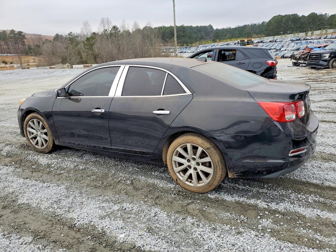 2014 CHEVROLET MALIBU 2LT photo 2