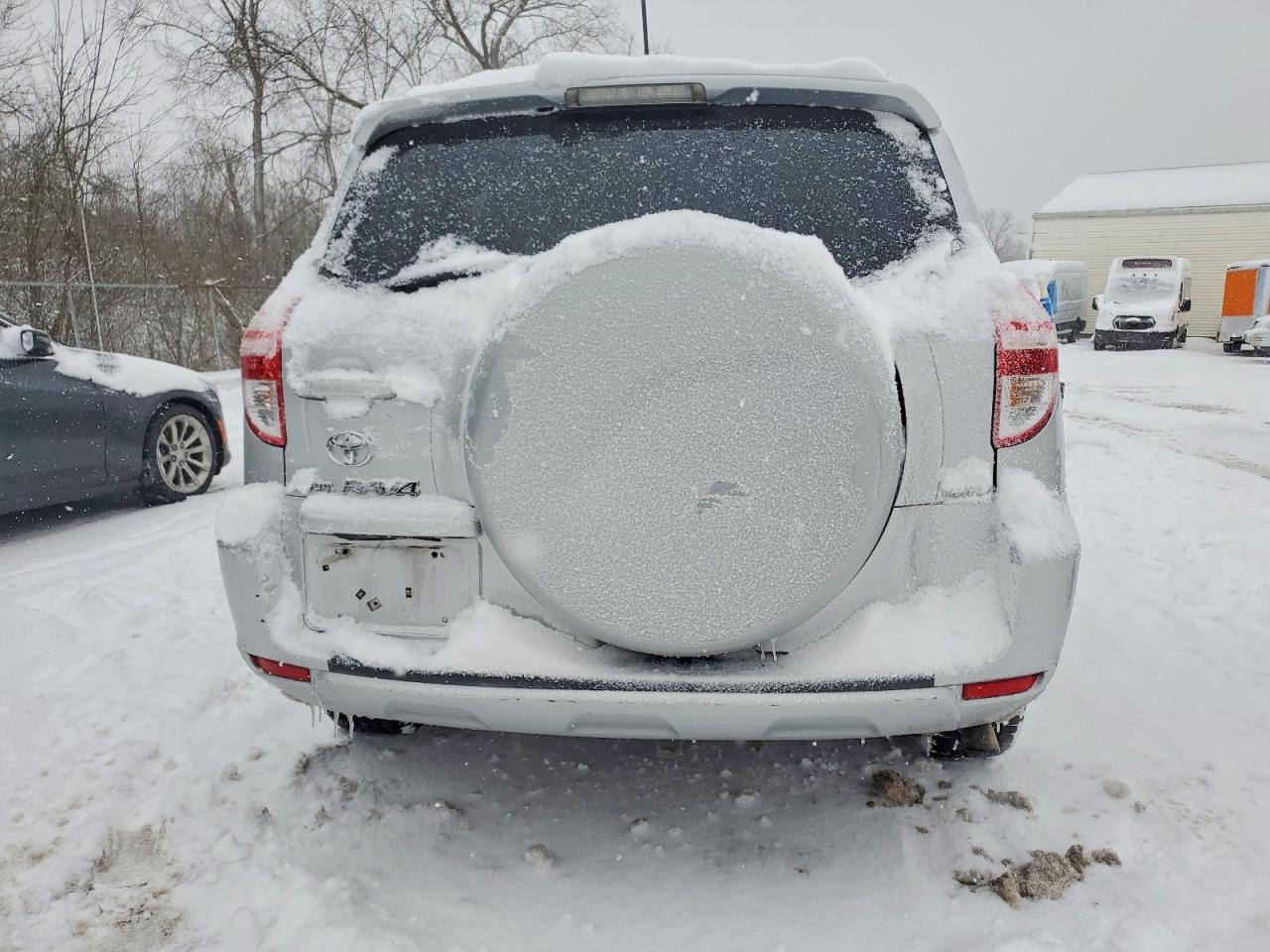 2010 TOYOTA RAV4 photo 6