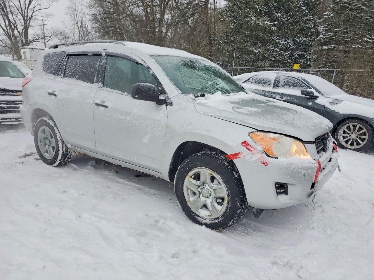 2010 TOYOTA RAV4 photo 4