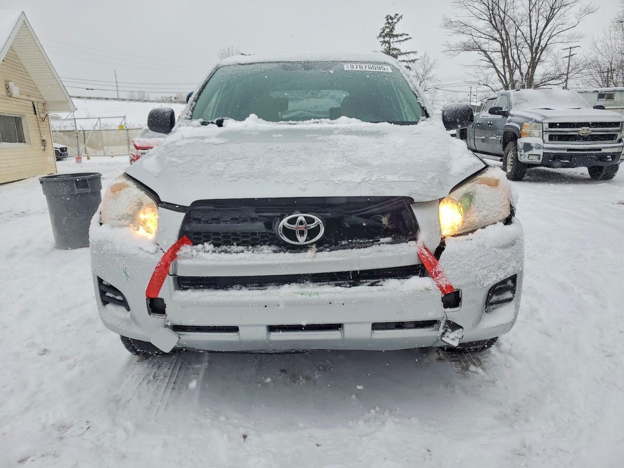 2010 TOYOTA RAV4 photo 5