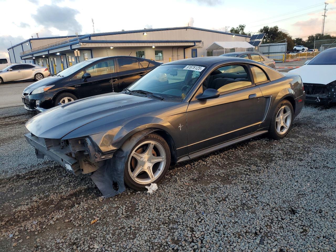 2003 FORD MUSTANG