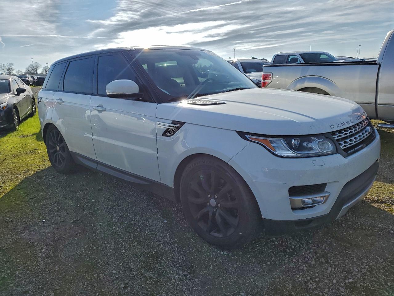 2015 LAND ROVER RANGE ROVER SPORT HSE photo 4