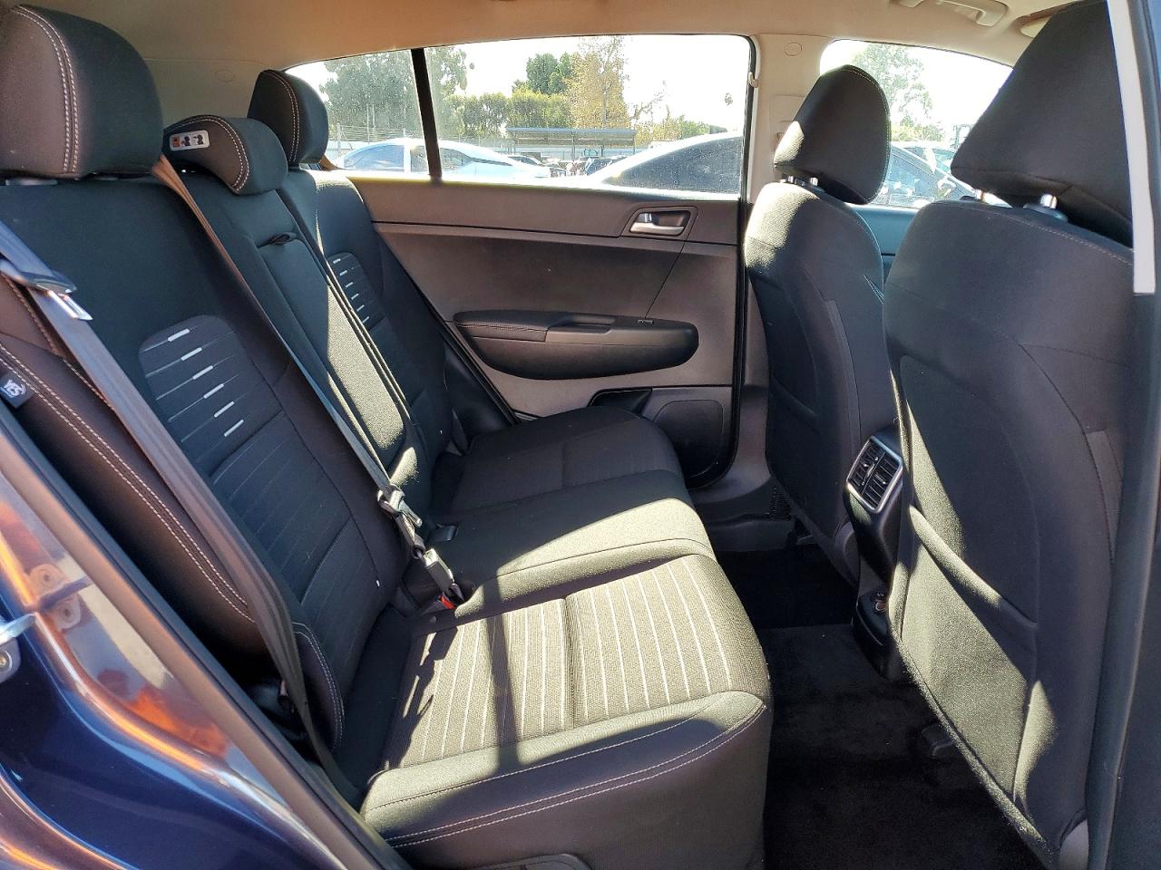 2018 KIA SPORTAGE LX photo 21