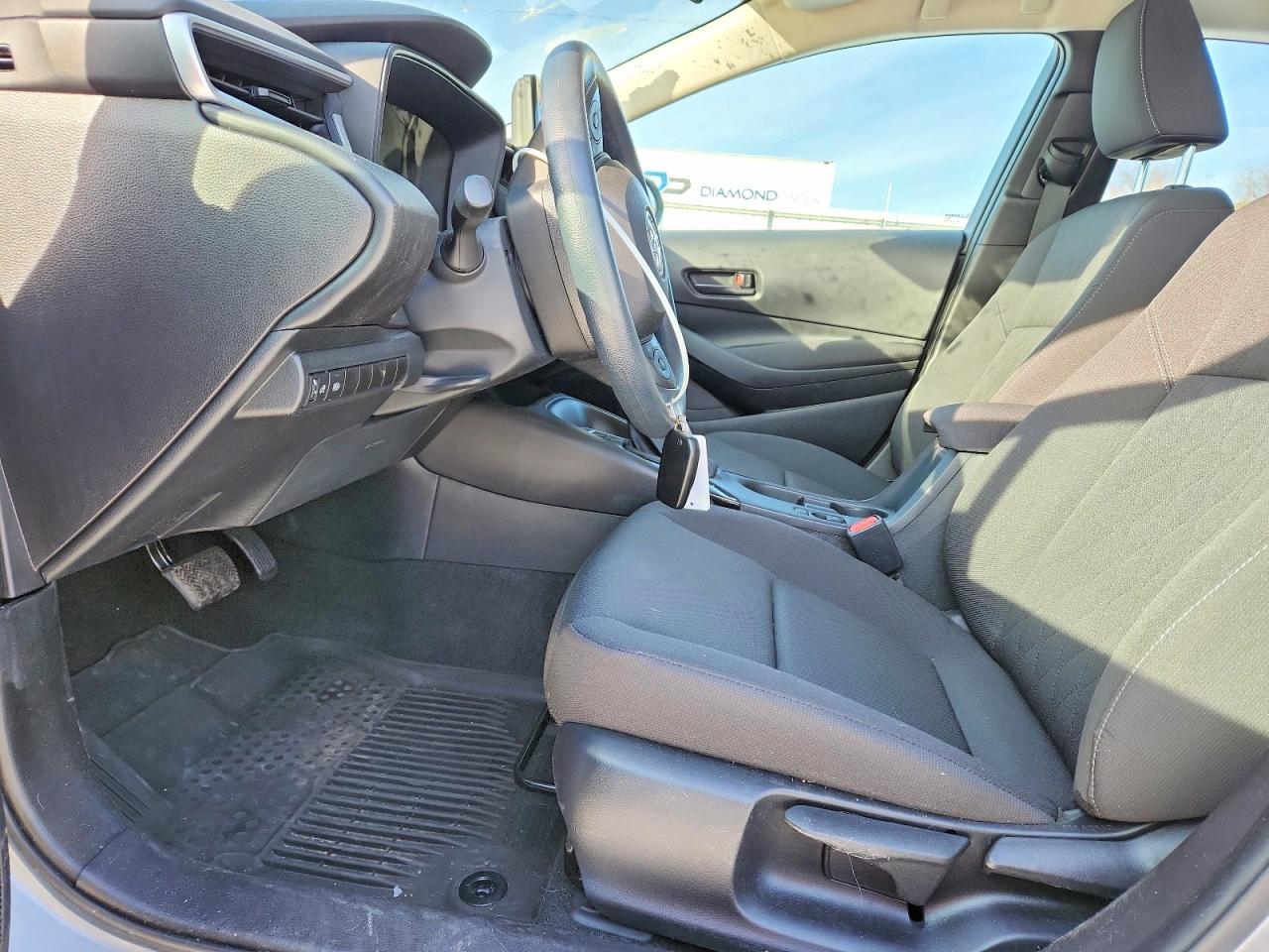 2024 TOYOTA COROLLA LE photo 7