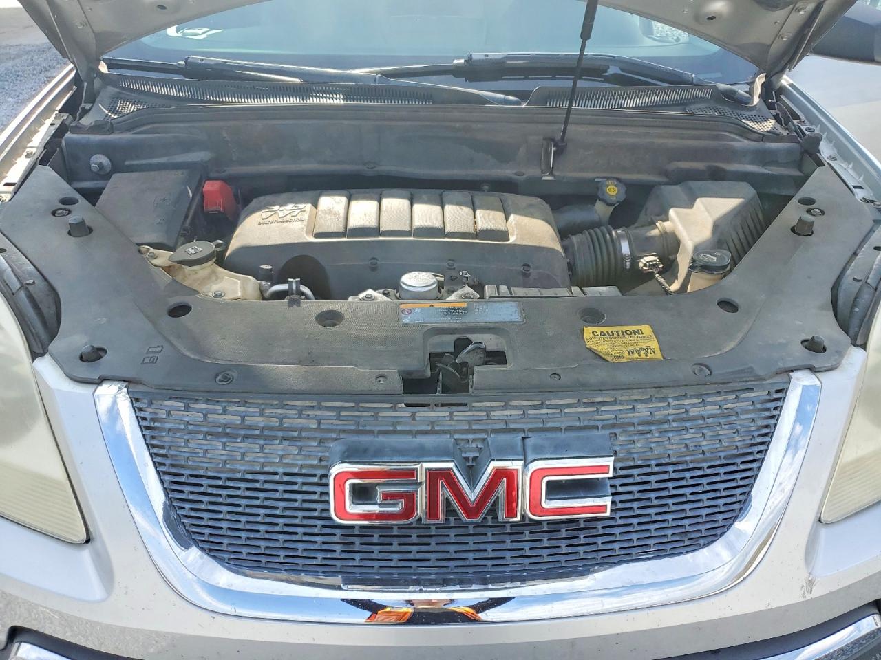 2011 GMC ACADIA SLE photo 11