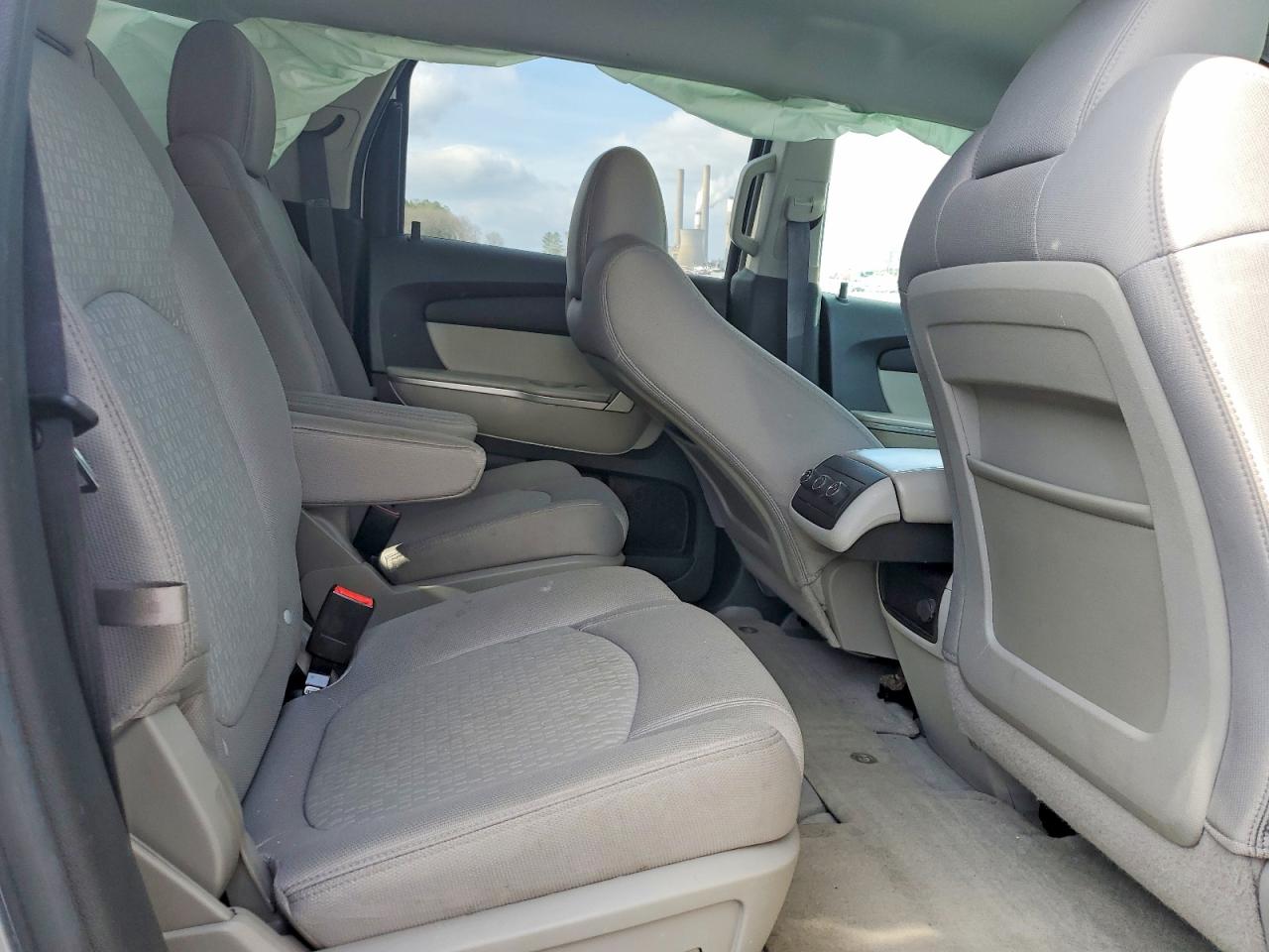 2011 GMC ACADIA SLE photo 10