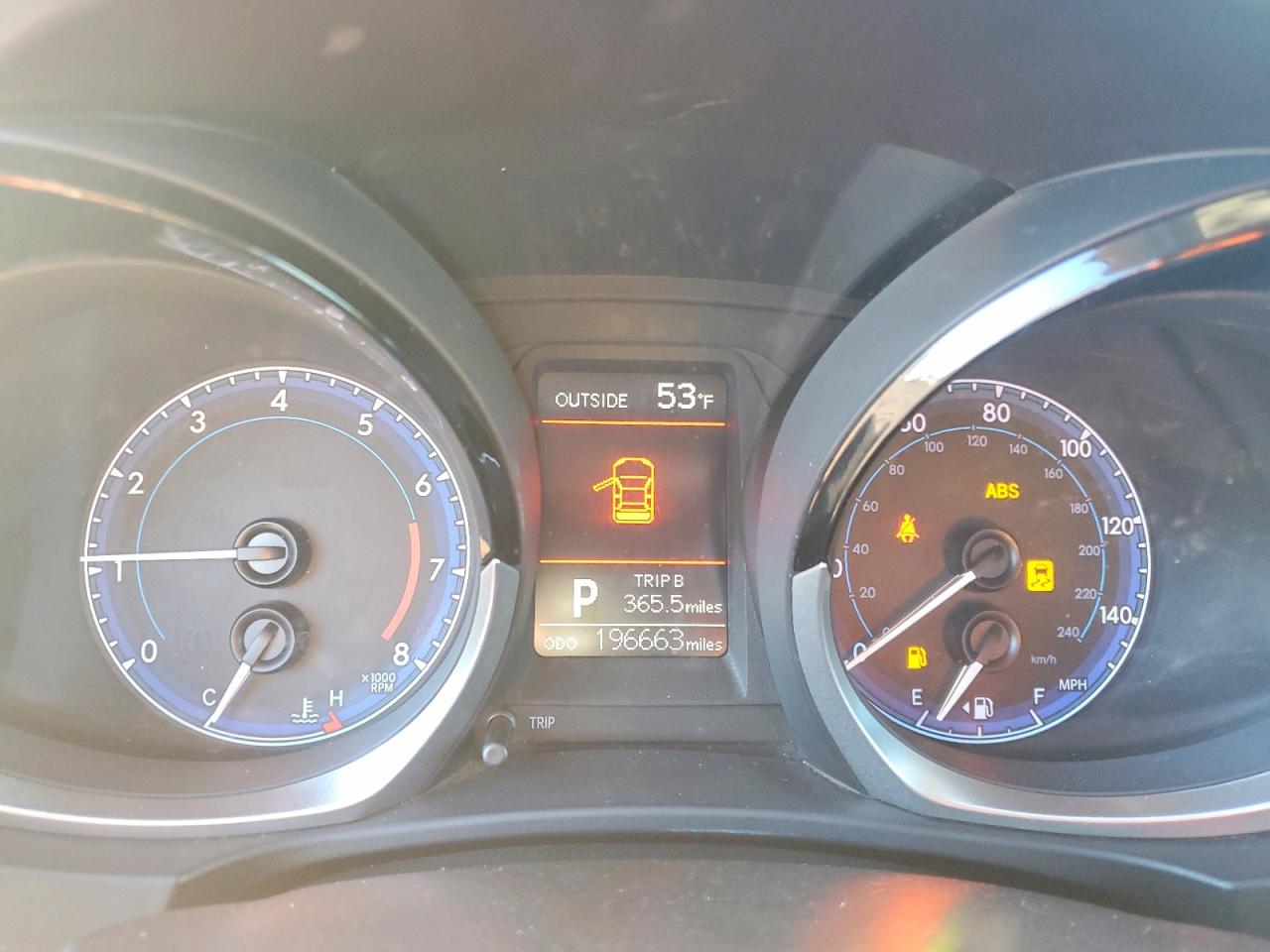 2015 TOYOTA COROLLA L photo 9